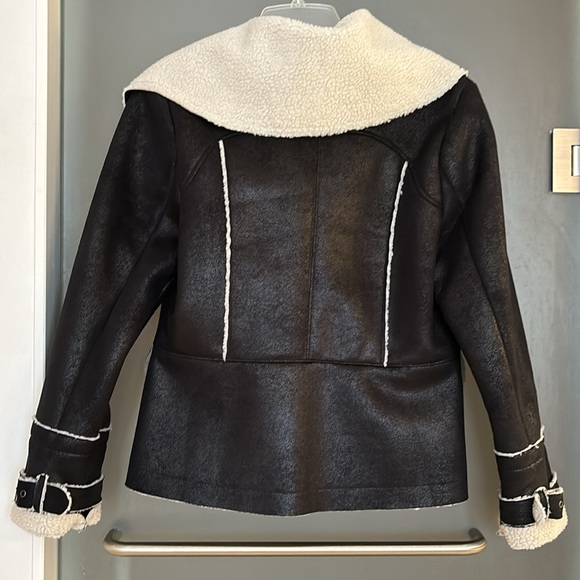 Simon Chang Black Sherpa Jacket - Picture 4 of 6